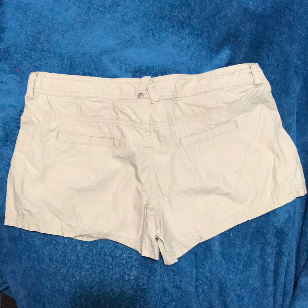 Khaki shorts
